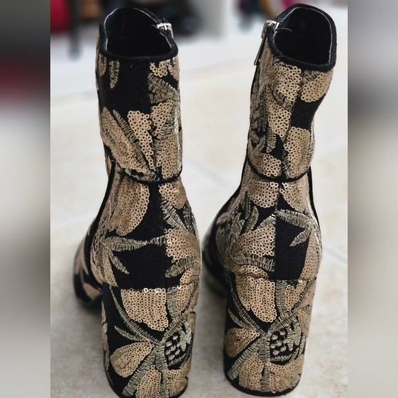 Steve Madden Goldie / Black and soft gold sequin bootie - Picture 3 of 4